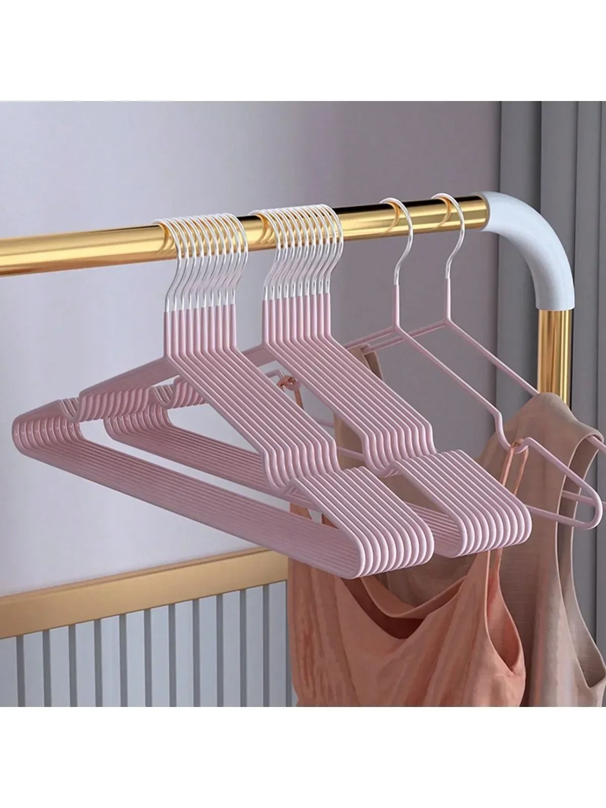 10pcs Metal Traceless No-Slip Clothes Hangers Durable Space Saving Racks