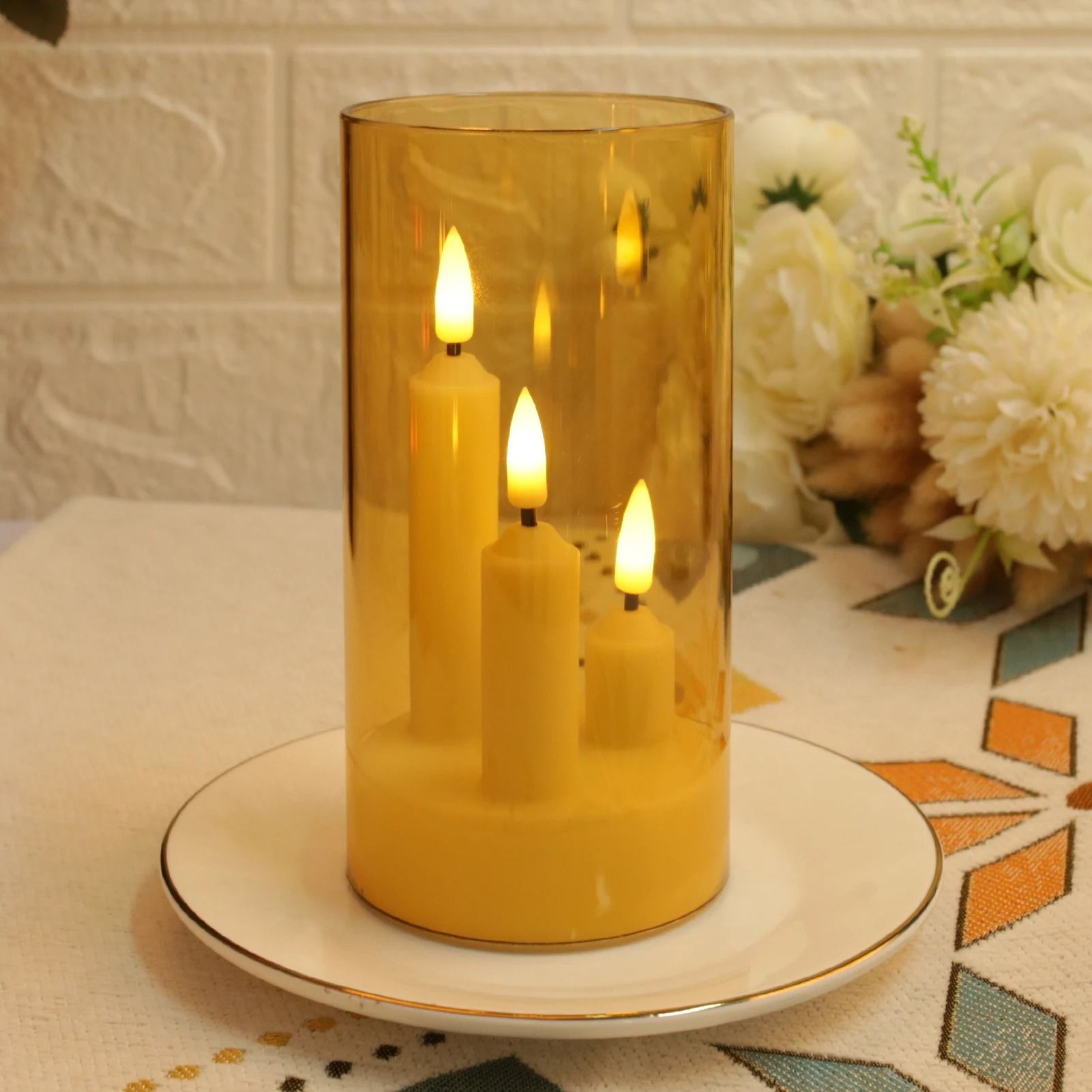 Flameless LED Window Candle with Lampshade