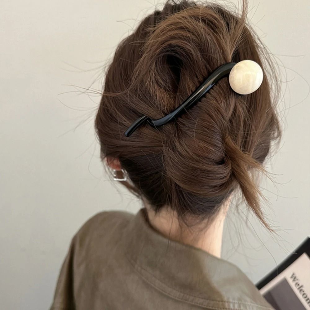 Retro S Shape Twist Hair Clip Hollow Out Ponytail Barrette