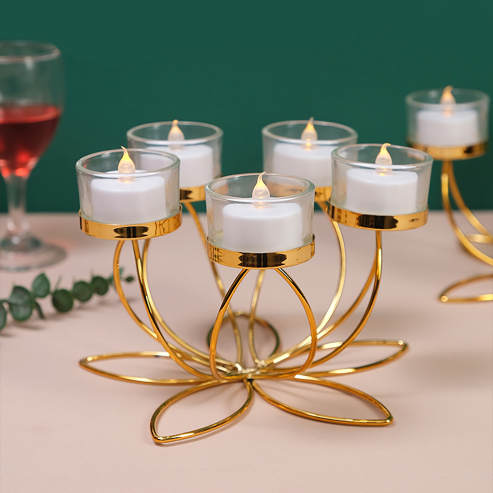 Iron Candle Holders for Romantic Candlelight Dinner Metal Candlestick Holder Retro Bedroom Table Decoration Ornaments