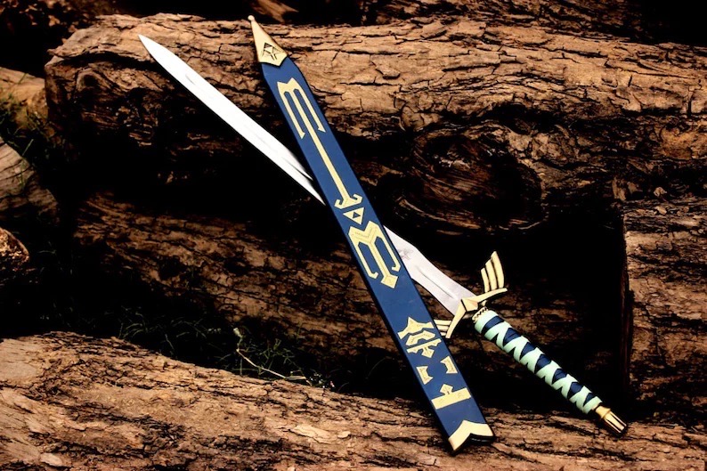 CUSTOM Hand Forged Stainless Steel The LEGEND of ZELDA Full Tang Skyward Link's Master Sword with Scabbard-Costume Armor