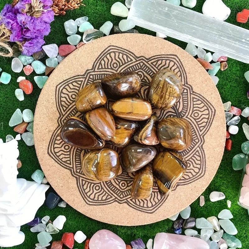 Golden Tiger Eye Tumbled Stones – High-Definition Geological Earth Sculpture