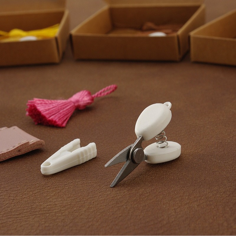 Precision Embroidery Scissors Mini Sewing Snips with Cover Portable Craft Tool