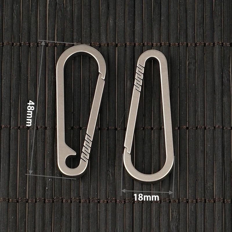 Multifunctional Titanium Alloy Quick Release Keychain – Ultra-Light Carabiner Car Keyring