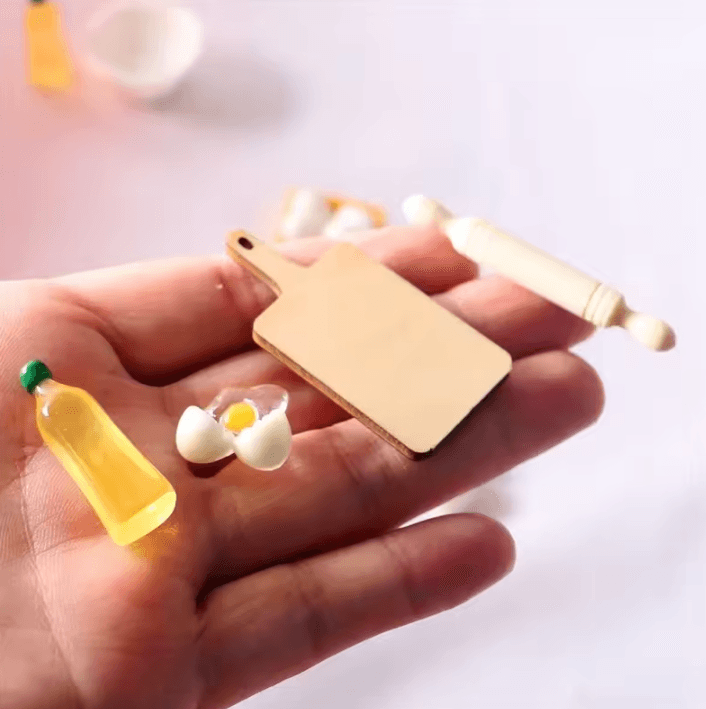 5-Piece Mini Kitchen Set – Dollhouse Cute Rolling Pin, Egg Bowl & Olive Oil Accessories