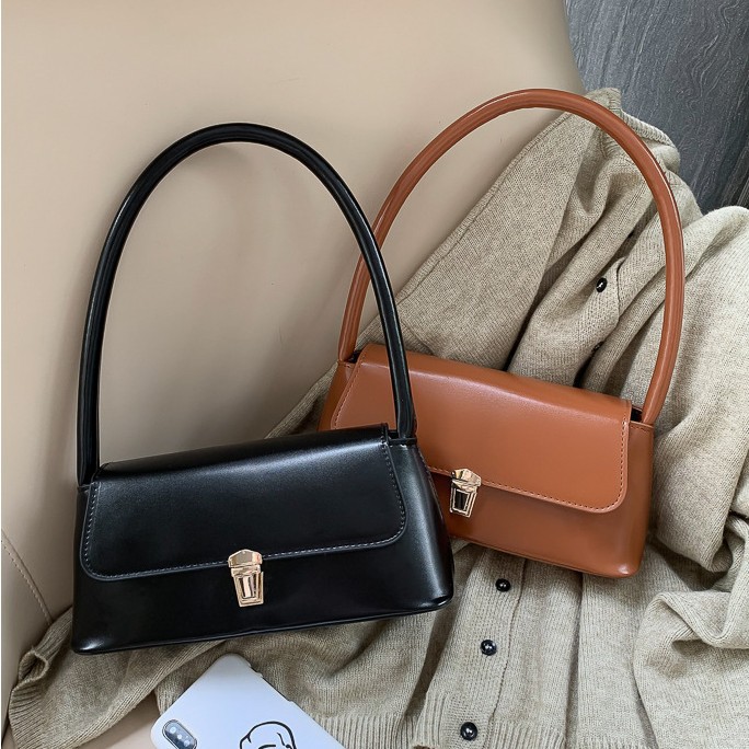 Elegant Mini Top Handle Bag Classic Rectangular Purse Sleek Leather with Gold Clasp