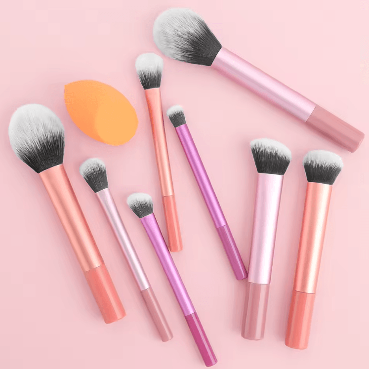 Complete 8 Piece Makeup Brush Set with Dual Use Beauty Sponge for Flawless Daily Makeup