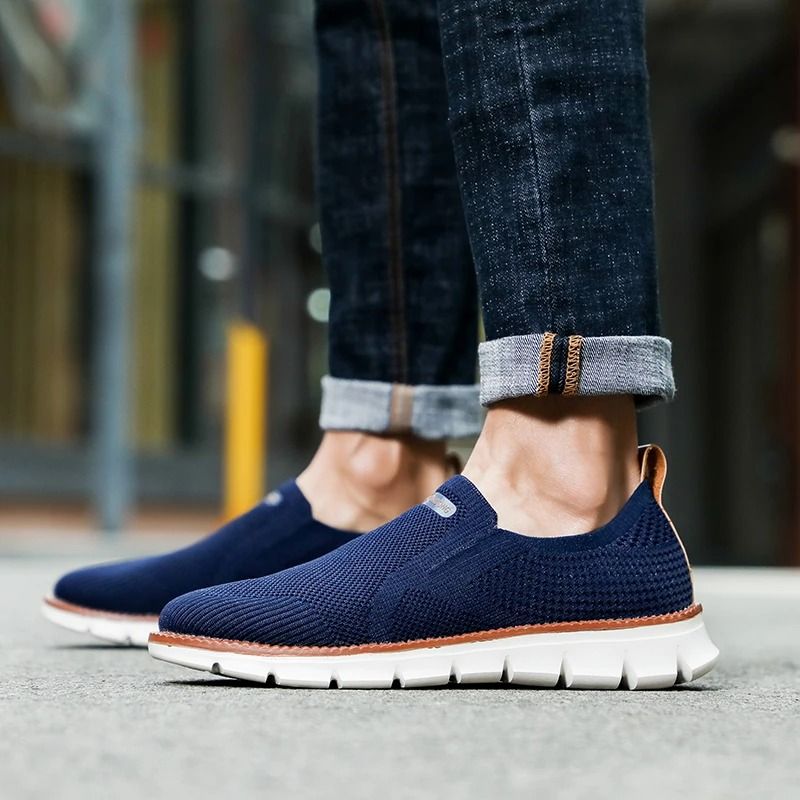 Men Breathable Mesh Loafers Lightweight Summer Fashion Trainers