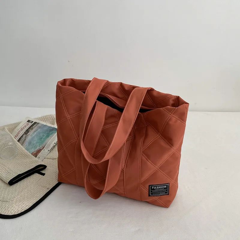 Women's Large Capacity Nylon Shoulder Bag - Fashion Casual Tote Handbag with Zipper & Pocket