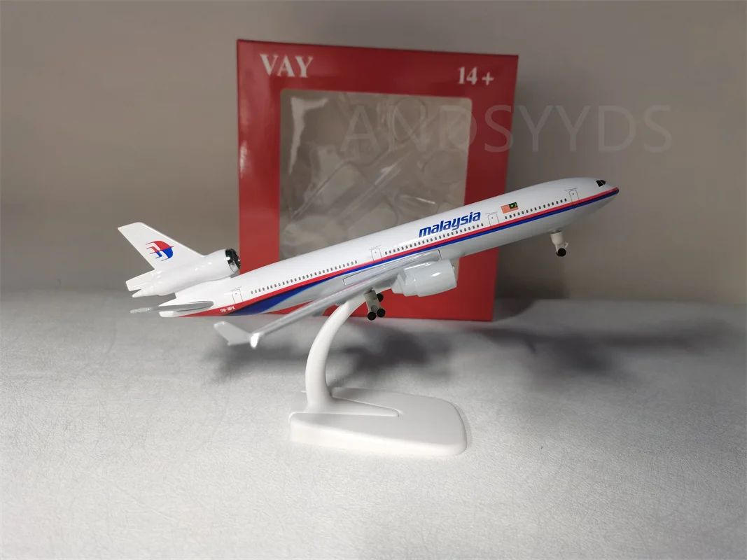 Alloy MD11 Airplane Model with Landing Gear Display