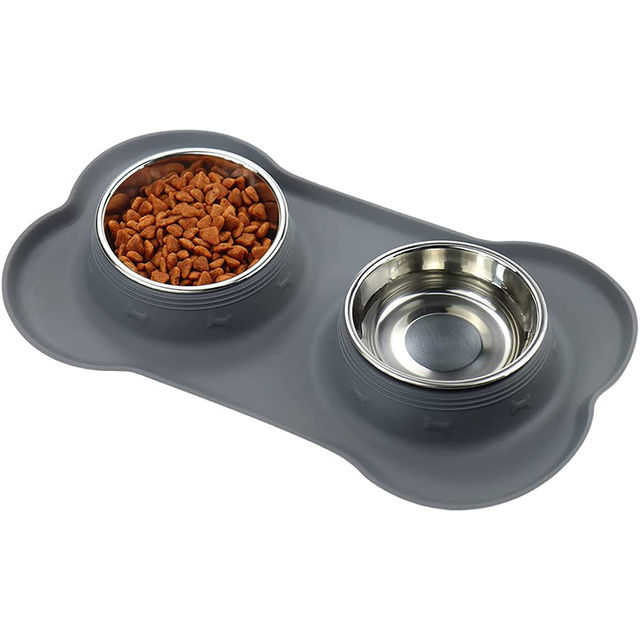 Double Dog Bowl Stainless Steel Pet Feeding Station with Non Slip Silicone Mat