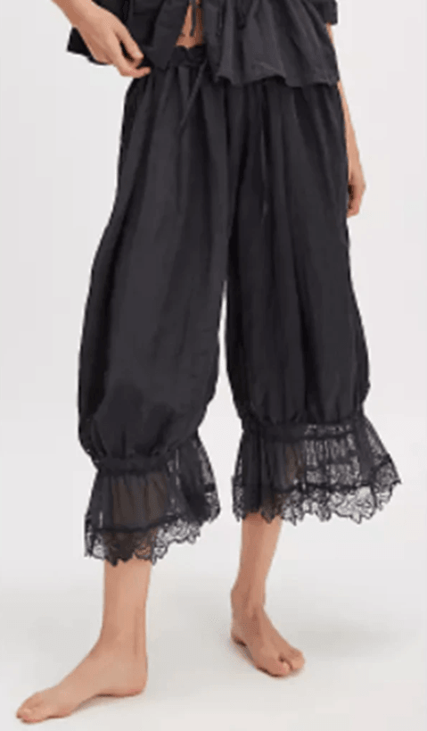 BloomEase Womens Y2K Loose Fit Cropped Pants with Lace Patchwork