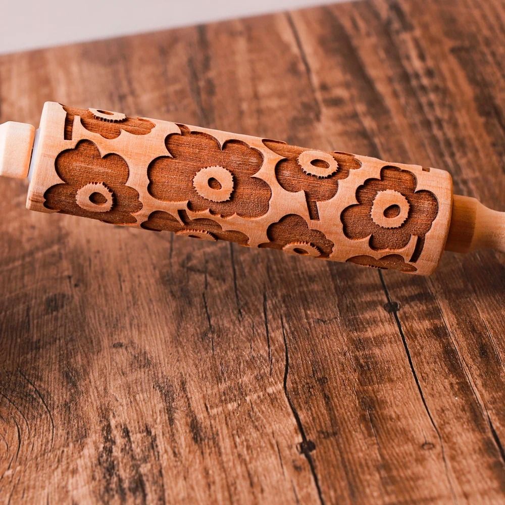 European Retro Flower Embossed Wooden Rolling Pin 13.78 Inch Beech Wood Cookie Roller