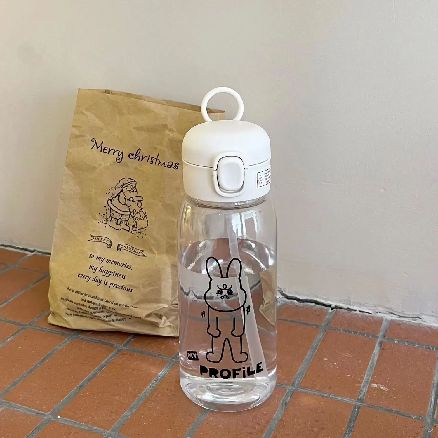 Large 20oz Kids Water Bottle with Straw & Lock Buckle – Leakproof Drop-Resistant Cartoon Portable Plastic Cup for School