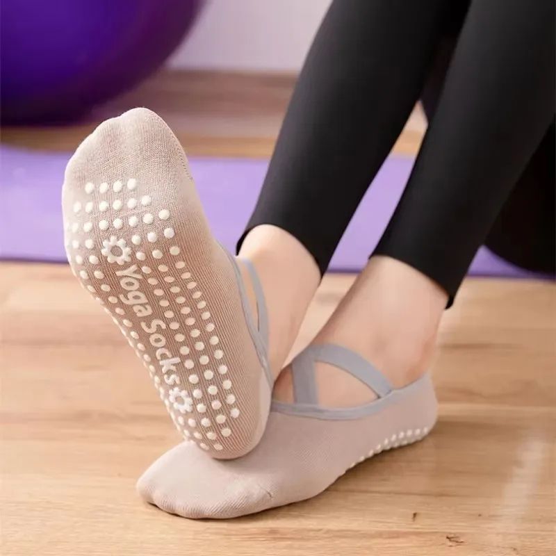 Womens Terry Cotton Non-Slip Yoga Socks – Breathable Bandage Pilates & Ballet Grip Fitness Socks