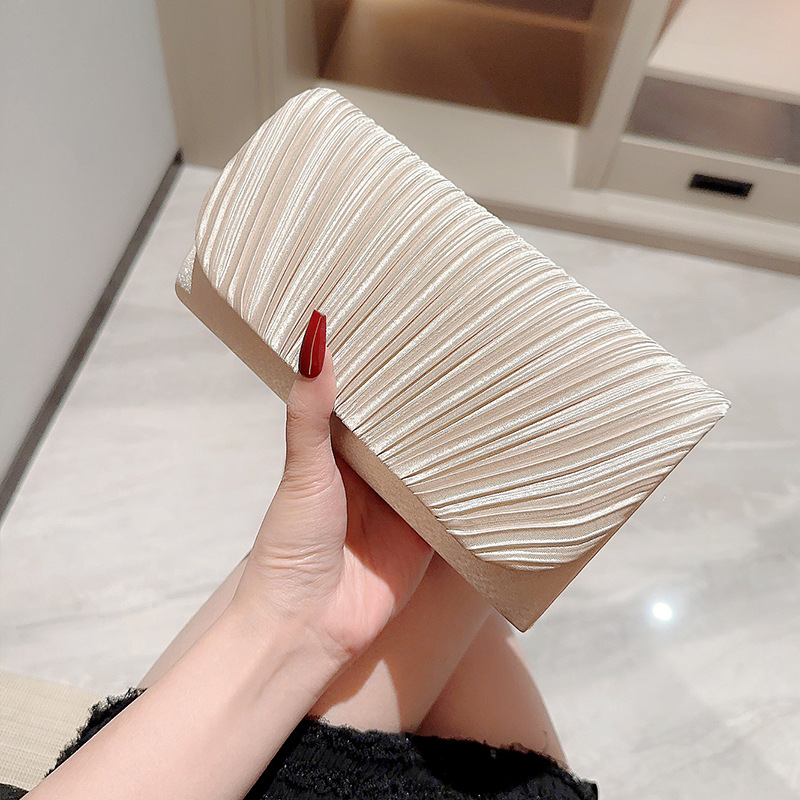 Elegant One Shoulder Crossbody Bag Fashionable Luxury Evening Clutch for Parties
