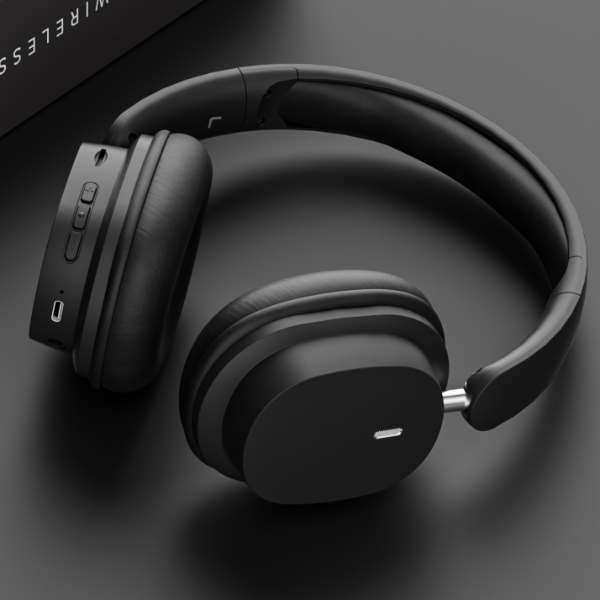 High-Quality Wireless Gaming Headset with Noise-Cancelling Bluetooth, Mic & Wired Earphone Option