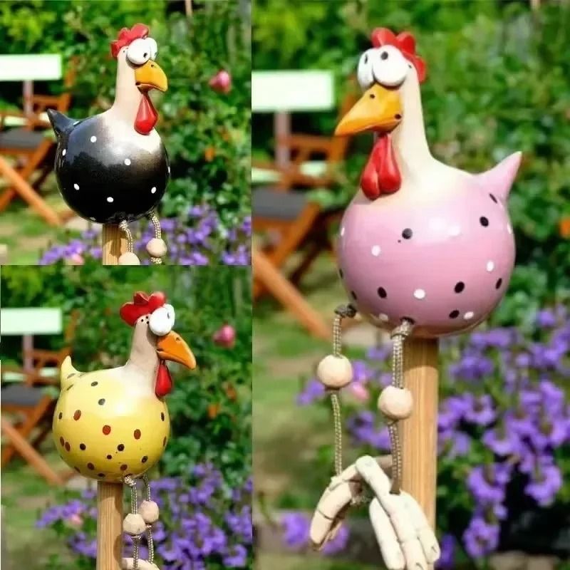 Funny Big-Eyed Chicken Statue Long Foot Hen Sculpture Garden Fence Art Resin Decoration