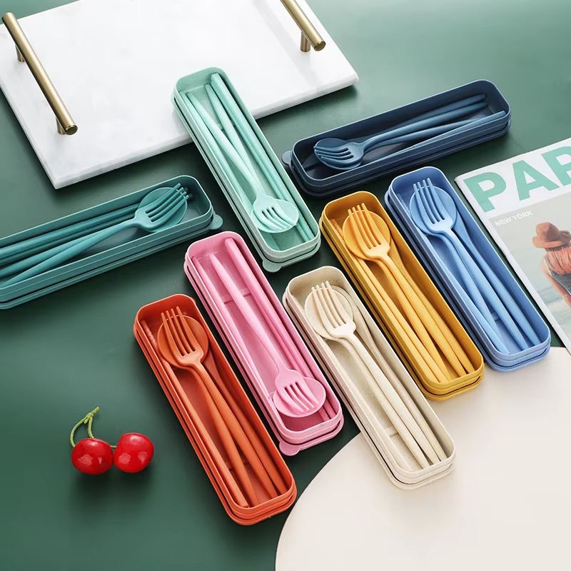 Portable Wheat Straw Cutlery Set 4 Piece Travel Utensil Set with Chopsticks Reusable Tableware Kit