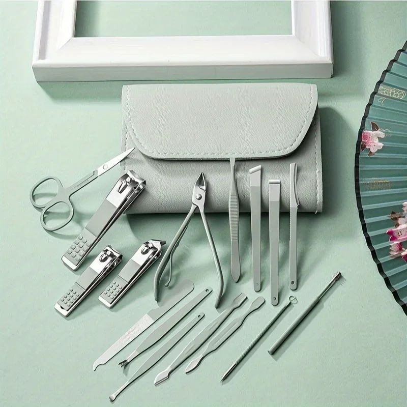 Professional Manicure Set & Nail Clippers Set – 16-Piece Pedicure Tool Kit with Travel Case