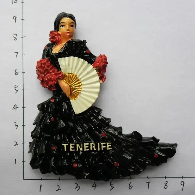 Traveler Narrative Sculpture – High-Definition Tenerife Architectural Magnet