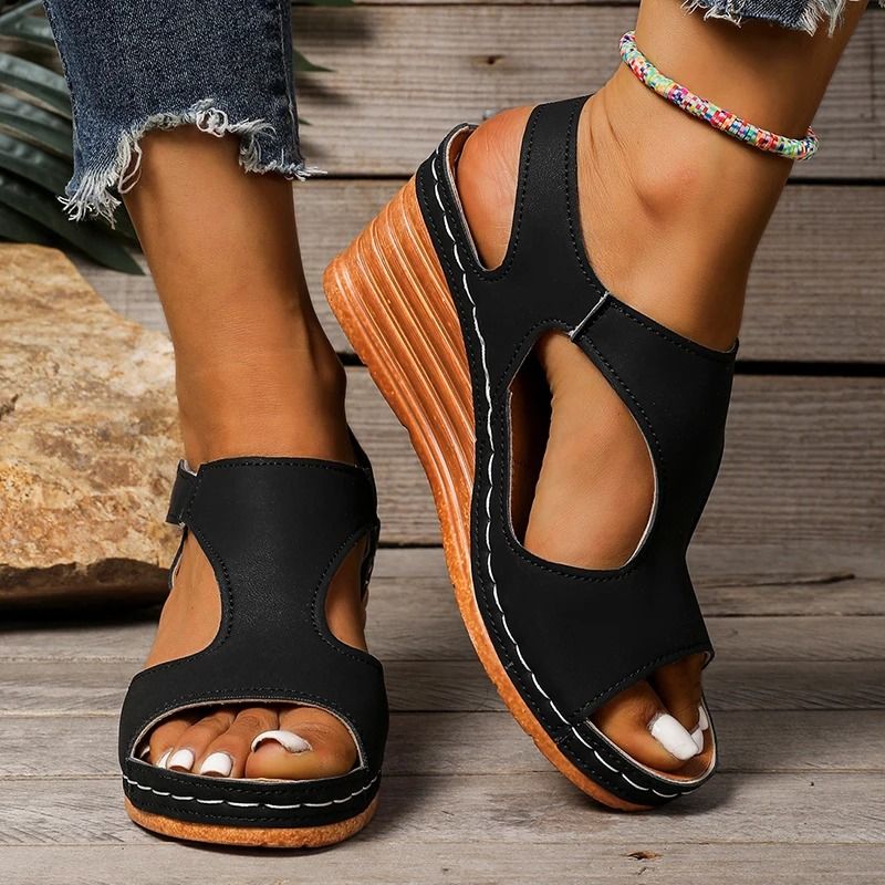 Women Plus Size Wedge Sandals Lightweight Breathable Beach Flats
