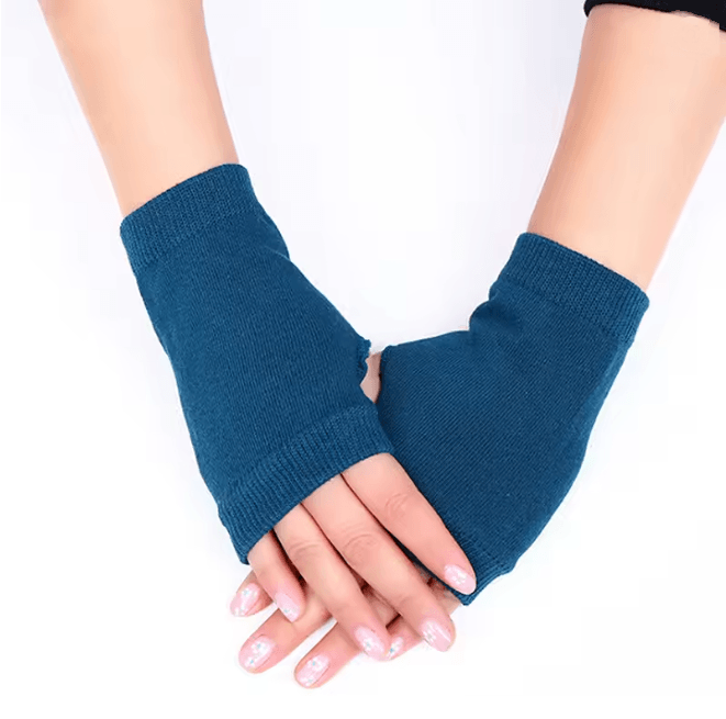 Chunky Knit Faux Wool Fingerless Gloves