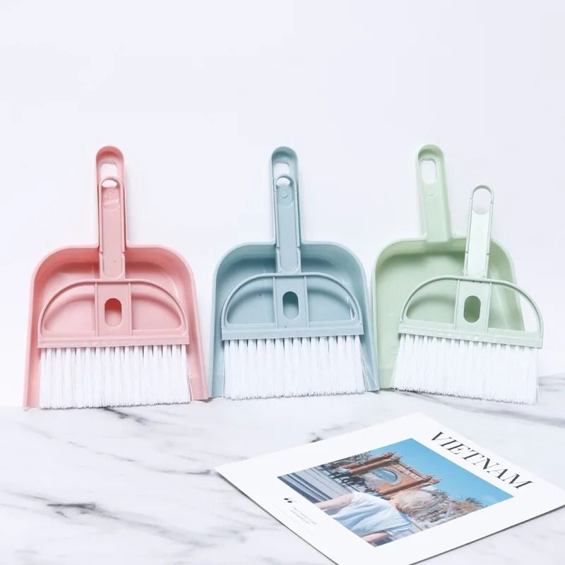 Mini Pet Broom and Dustpan Cleaning Set