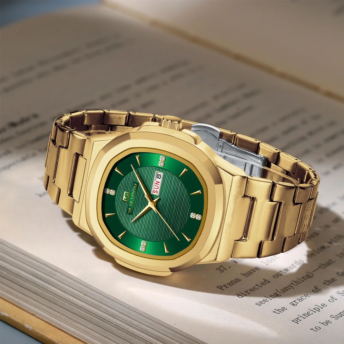 VA VA VOOM Gold Rhinestone Men's Luxury Watch – 41MM Stainless Steel Waterproof Quartz Business Timepiece