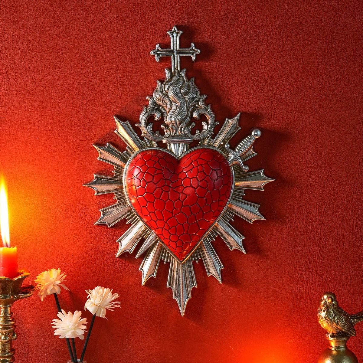 Heart Flame Piercing Arrow Pendant – Modern Gothic Resin Wall Art – Artistic Romantic Sculpture for Home Decor
