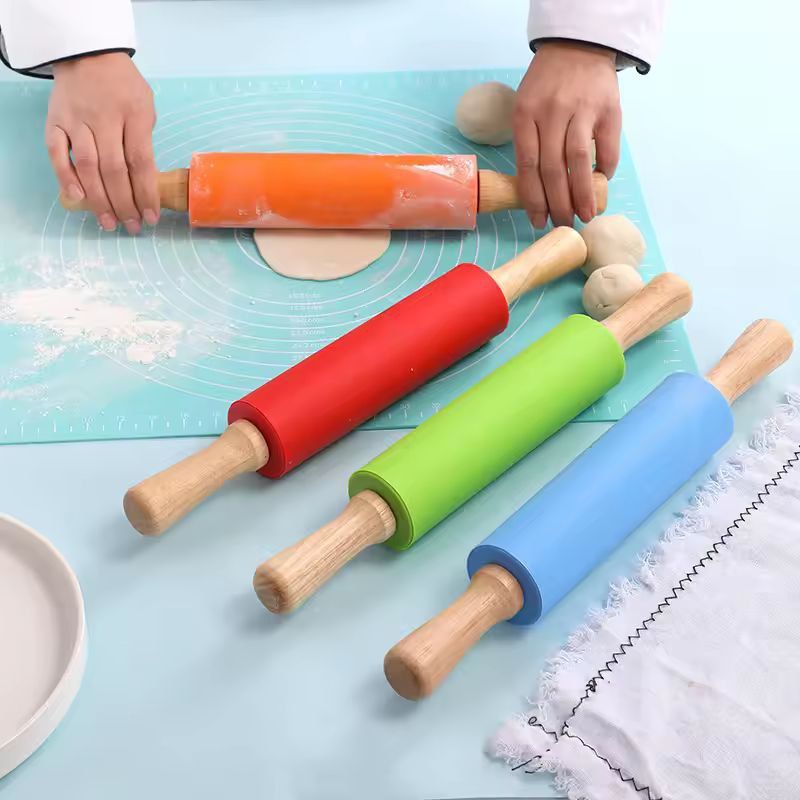 Silicone-Coated Non-Stick Rolling Pin with Wooden Handles - Easy Dough Roller & Pastry Tool