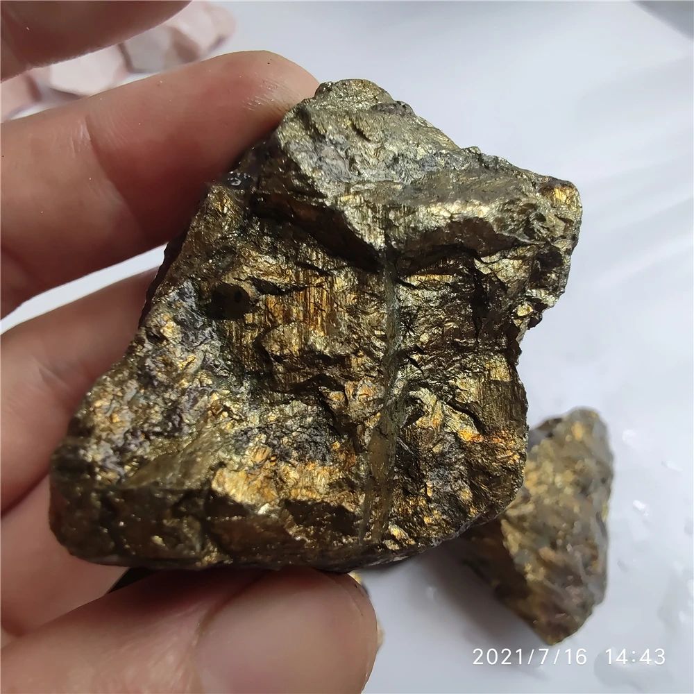 Natural Chalcopyrite Crystal Ore Specimen Gold Silver Copper Mineral Teaching Display Stone