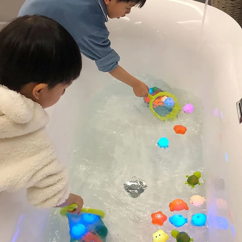 Baby Bath Toy LED Light Up Floating Animal Water Toy