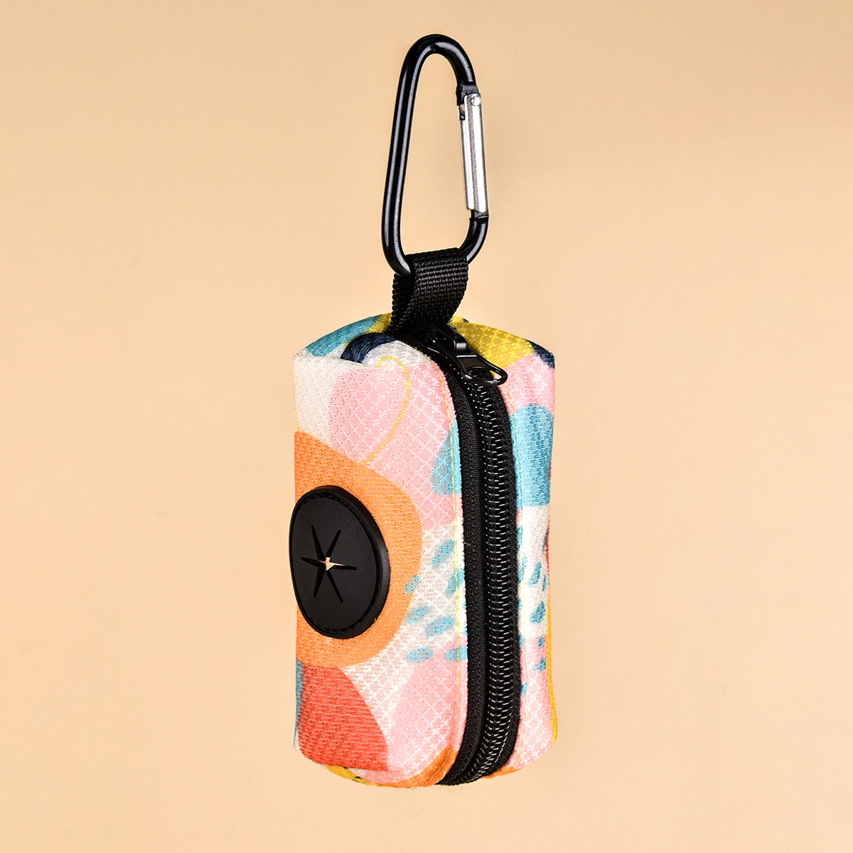 Cute Design Pet Poop Bag Holder Compact Dispenser for Dog Waste, Leash Compatible