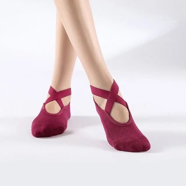 Women Non-Slip Pilates Socks – Breathable Grip Yoga & Barre Socks