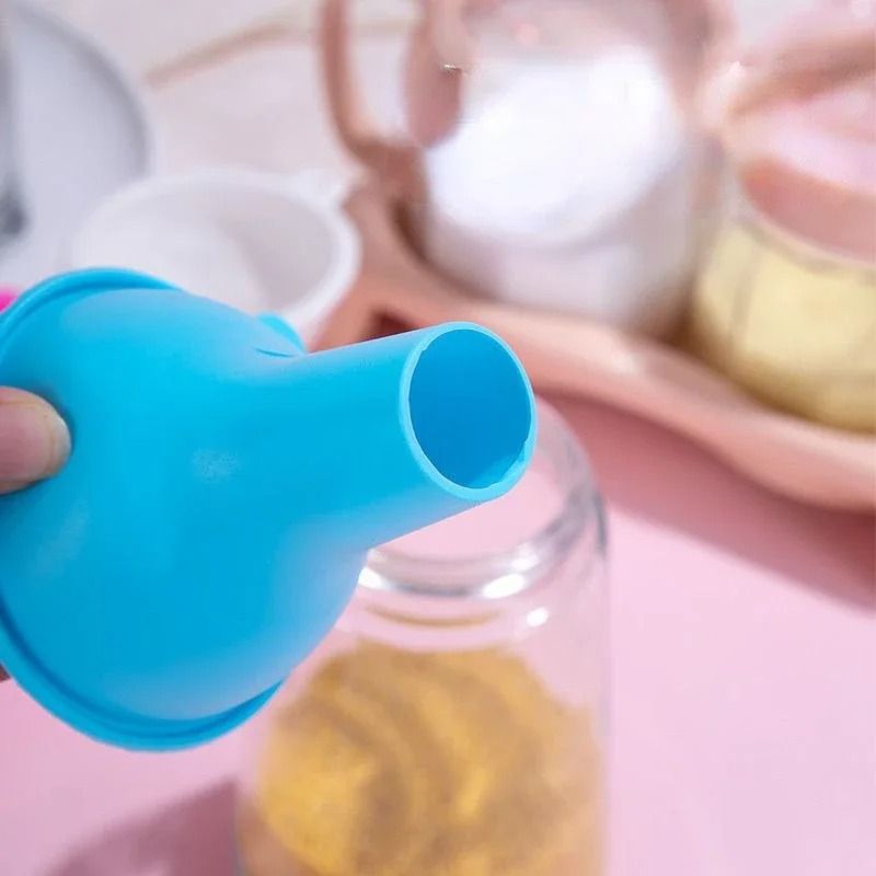 Silicone Wide-Mouth Universal Transfer Funnel