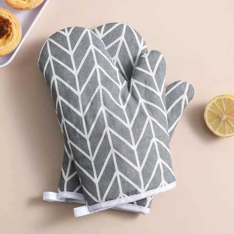 2PCS High Temperature Oven Insulated Gloves