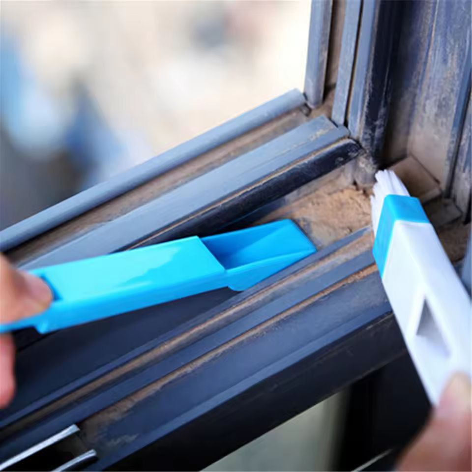 SlimCrevice All-Purpose Gap & Vent Cleaning Brush