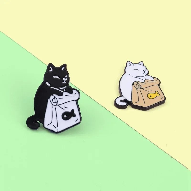 Cute Cat Brooch Pin Set Cartoon Animal Lapel Badge