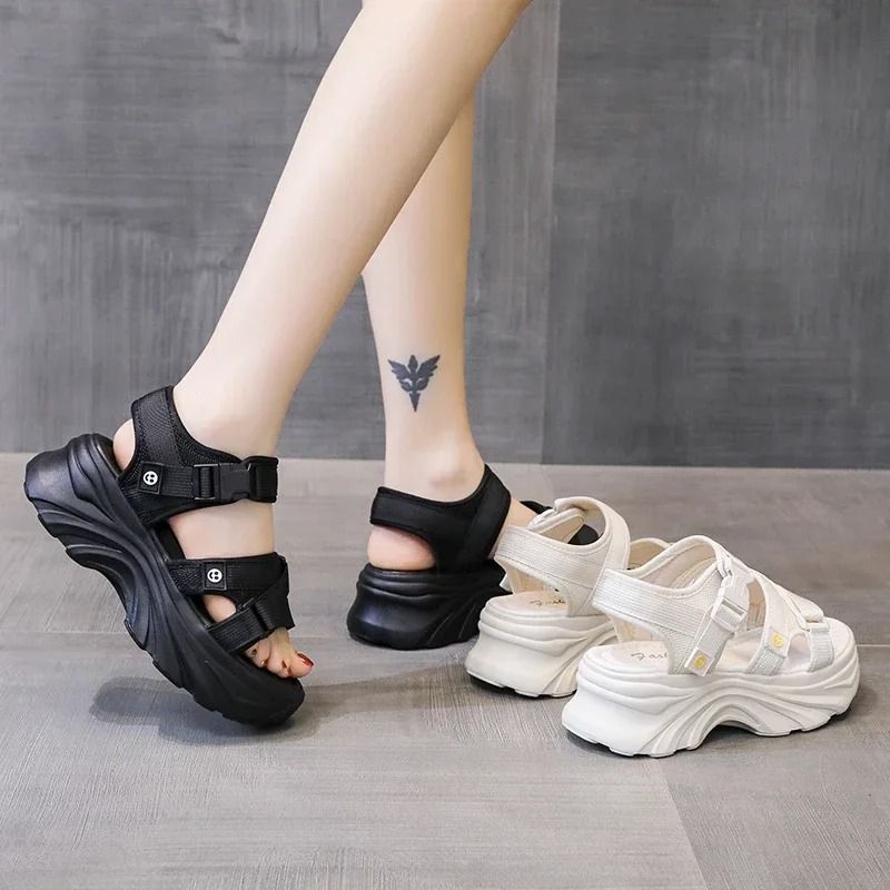 Women's Thick-Soled Beach Sandals – Fashionable Breathable Summer Sneakers