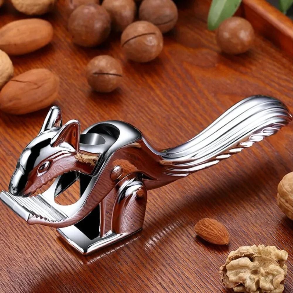 Squirrel-Shaped Nutcracker | Walnut, Hazelnut, Pecan Sheller
