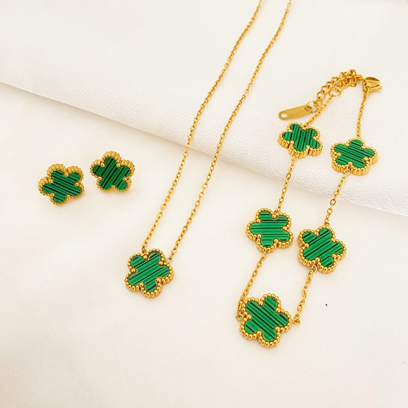 Luxury 3-Piece Stainless Steel Jewelry Set: Five Leaf Flower Pendant Necklace, Earrings & Bracelet - Trendy Women's Gift