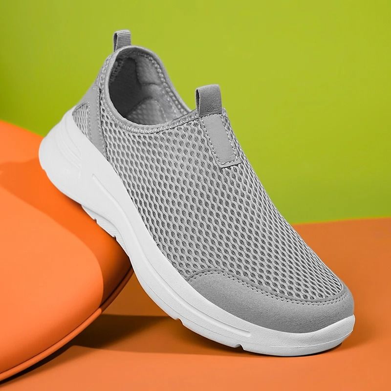 Men Summer Casual Sneakers Lightweight Anti Slip Comfortable Running Shoes