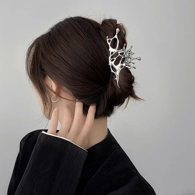 Geometric Claw Clips Women Large Metal Silver Color Fashion Shark Hair Clips Grab Clamps Girls Hair Accessories
