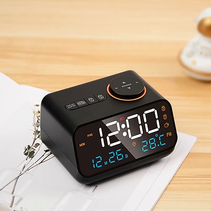 Chronological Narrative Sculpture – High-Definition LED Architectural Timepiece