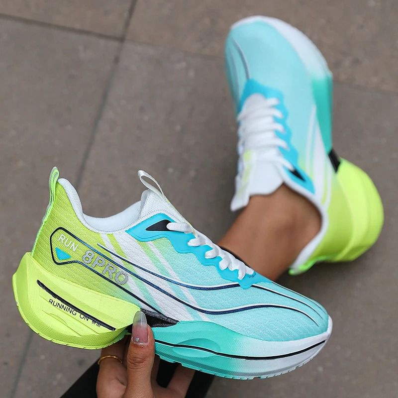 Lightweight Carbon Plate Running Sneakers