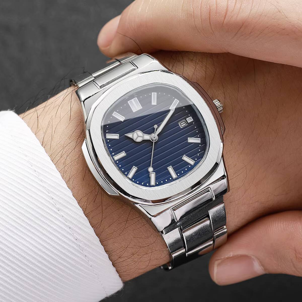 Stainless Steel Calendar Quartz Wristwatch for Men Fashion Square Business Watch