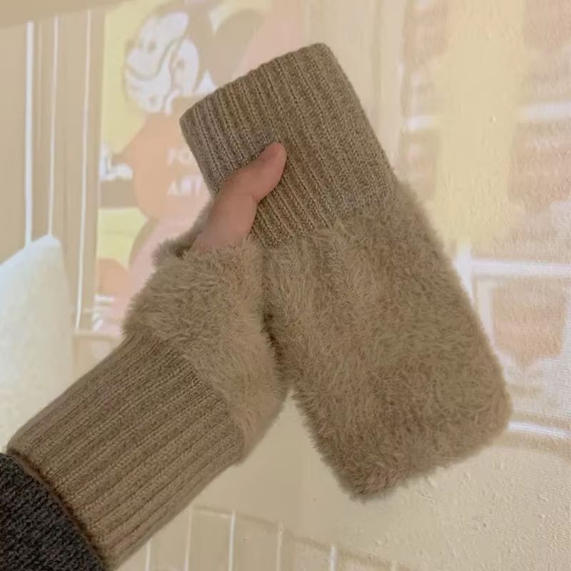 Women's Windproof Knitted Half Finger Gloves