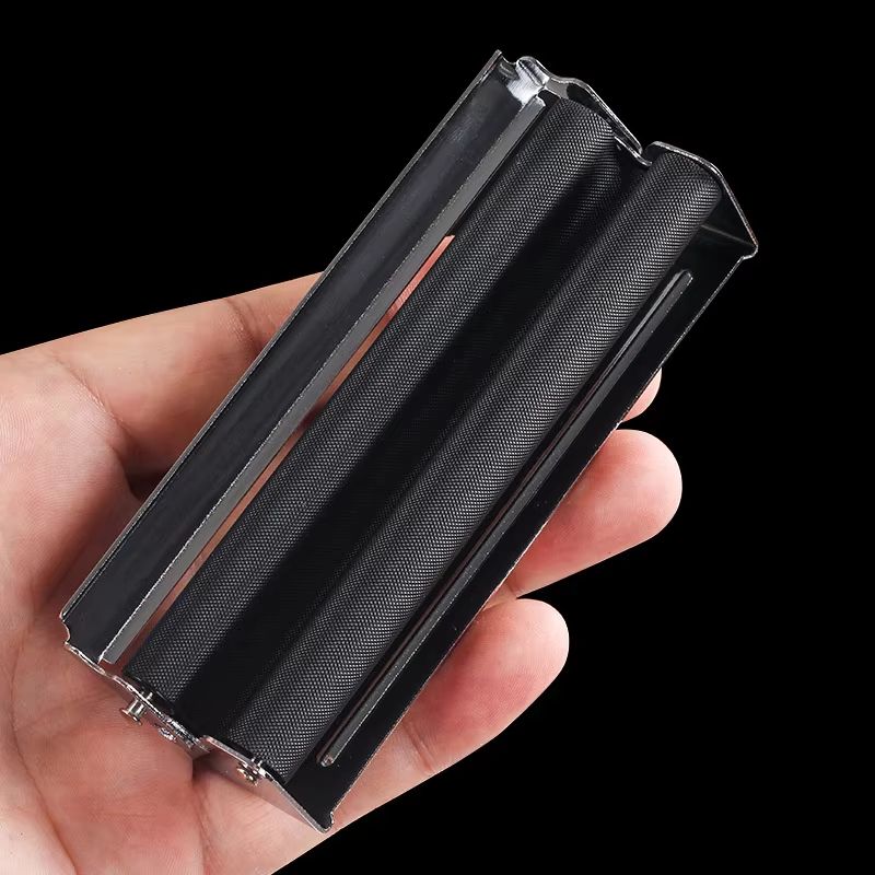 Portable Metal Manual Cigarette Roller 2.76in Standard Size