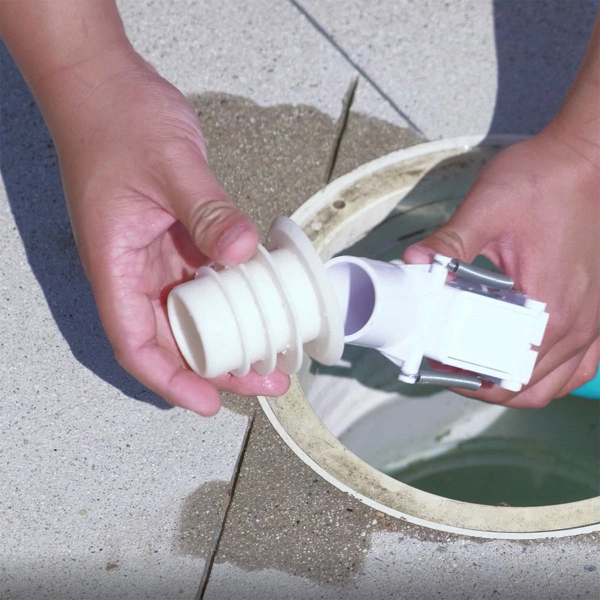 Universal Pool Skimmer Cone Adapter for Cleaner Hose